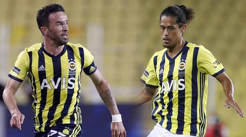 Gökhan Gönül - Mauricio Lemos