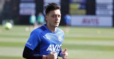 Mesut Özil